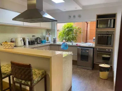 Casa com 5 Quartos à venda, 500m² no Vila Brandina, Campinas