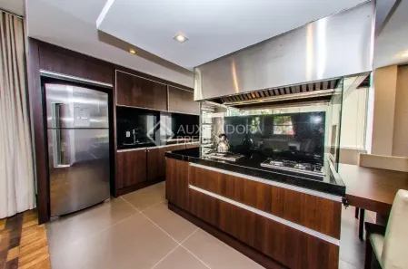 Apartamento com 2 Quartos à venda, 98m² no Moinhos de Vento, Porto Alegre