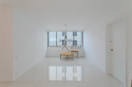 Apartamento com 3 Quartos à venda, 120m² no Vila Nova Conceição, São Paulo