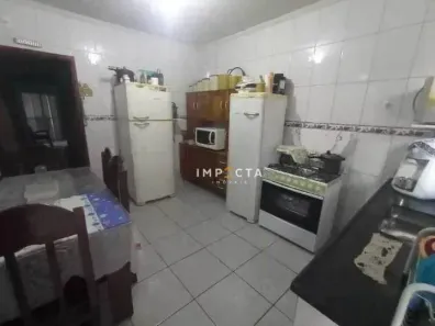 Casa com 3 Quartos à venda, 226m² no Santo Expedito III, Pouso Alegre