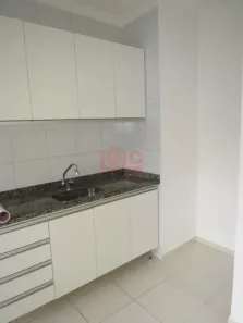 Apartamento com 1 Quarto para alugar, 35m² no Zona 07, Maringá