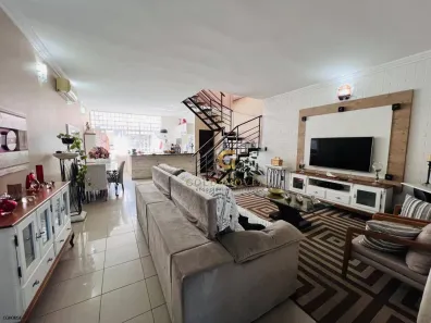 Sobrado com 3 Quartos à venda, 191m² no Jardim Amália, Caçapava