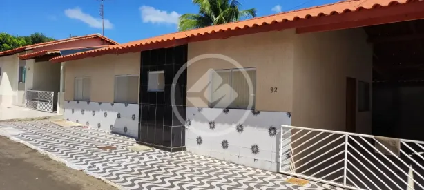 Casa de Condomínio com 3 Quartos à venda, 160m² no Residencial Village, Caldas Novas