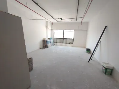 Sala Comercial com 1 Quarto para alugar, 74m² no Vila Itapura, Campinas