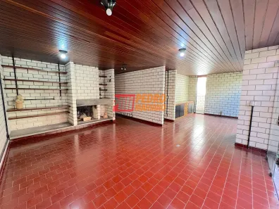 Casa com 3 Quartos para alugar, 219m² no Rudge Ramos, São Bernardo do Campo