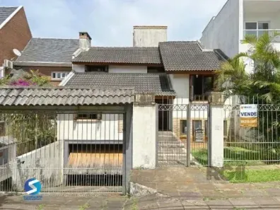 Casa com 3 Quartos à venda, 204m² no Ipanema, Porto Alegre