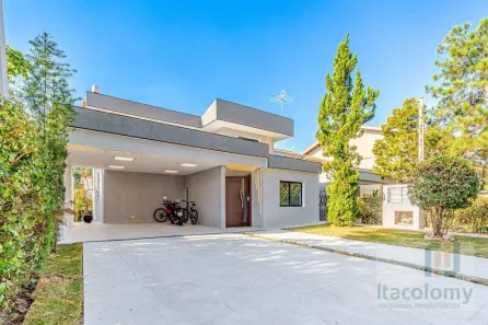 Casa de Condomínio com 5 Quartos à venda, 300m² no Alphaville, Santana de Parnaíba