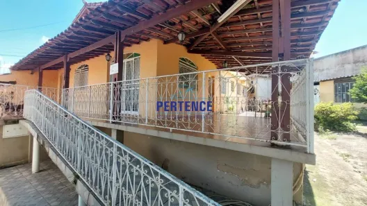 Casa com 3 Quartos à venda, 360m² no Santa Inês, Belo Horizonte