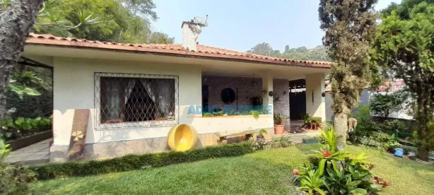 Casa com 4 Quartos à venda, 124m² no Fazendinha, Teresópolis