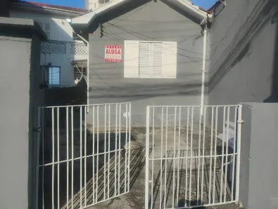 Casa com 1 Quarto para alugar, 65m² no Vila Paiva, São Paulo