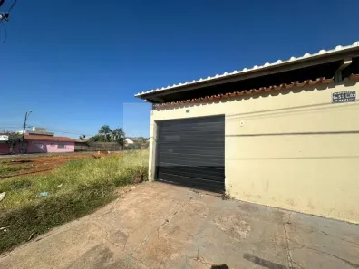 Casa com 2 Quartos para alugar, 88m² no Jardim Mariliza, Goiânia