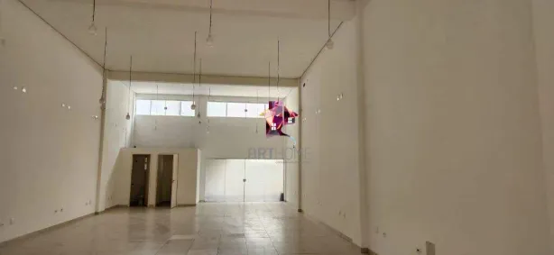 Ponto Comercial à venda, 180m² no Vila Gilda, Santo André