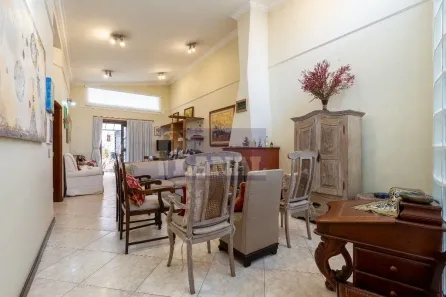 Casa com 2 Quartos à venda, 230m² no Planalto Paulista, São Paulo