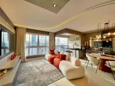 Apartamento com 4 Quartos para alugar, 144m² no Centro, Balneário Camboriú