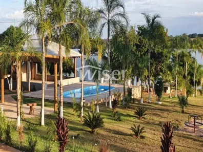 Fazenda/Sítio com 5 Quartos à venda, 900m² no Centro, Penápolis