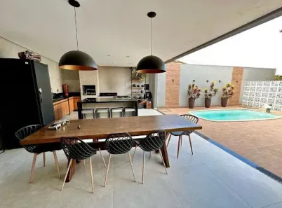 Casa com 3 Quartos à venda, 259m² no Enseada de Jacaraípe, Serra