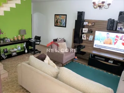 Casa com 4 Quartos à venda, 240m² no Parque Continental II, Guarulhos