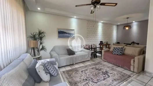 Casa com 3 Quartos à venda, 284m² no Jardim São Vicente, Jundiaí