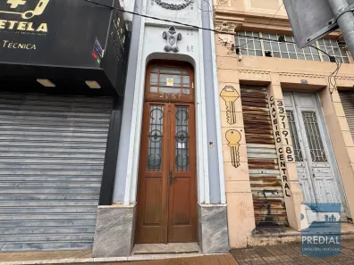 Sala Comercial para alugar, 300m² no Centro, São Carlos