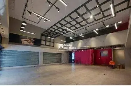 Ponto Comercial para alugar, 264m² no Indianópolis, São Paulo