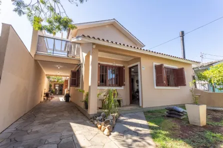 Casa com 3 Quartos à venda, 280m² no Sarandi, Porto Alegre