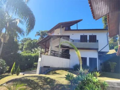 Casa de Condomínio com 3 Quartos à venda, 435m² no Caraguatá, Mairiporã
