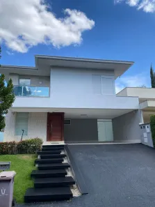 Casa de Condomínio com 4 Quartos à venda, 320m² no Jardins Valência, Goiânia