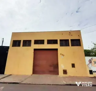 Galpão/Depósito/Armazém à venda, 315m² no Jardim Induberaba, Uberaba