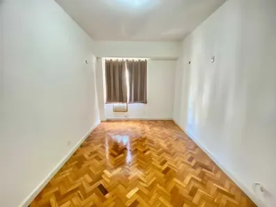 Kitnet com 1 Quarto à venda, 25m² no Copacabana, Rio de Janeiro