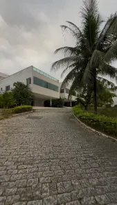 Casa com 3 Quartos para alugar, 350m² no Glória, Macaé