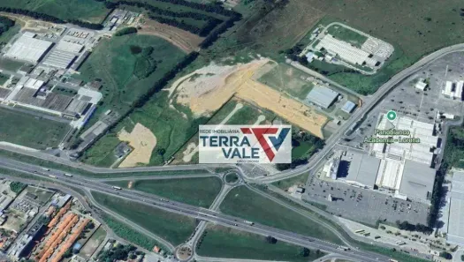 Lote/Terreno à venda, 55980m² no Santa Lucrécia, Lorena
