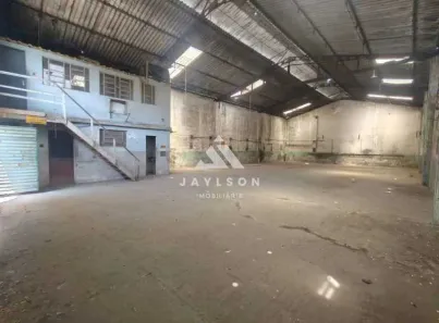 Galpão/Depósito/Armazém à venda, 930m² no Penha Circular, Rio de Janeiro