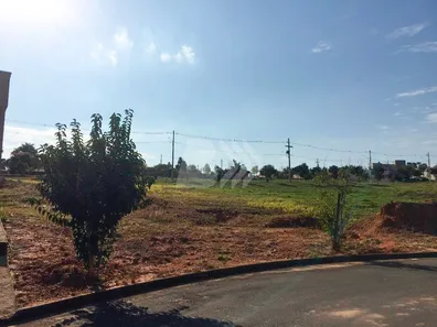 Lote/Terreno à venda, 450m² no , São Pedro