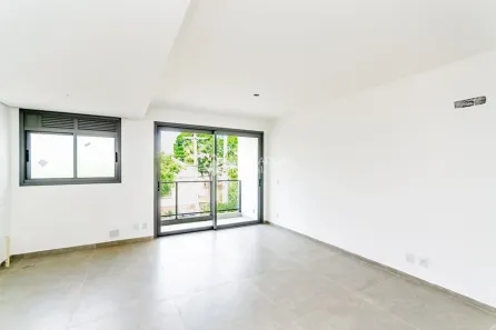 Apartamento com 2 Quartos para alugar, 72m² no Chácara das Pedras, Porto Alegre