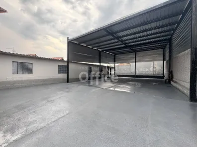 Galpão/Depósito/Armazém à venda, 200m² no Maracanã, Anápolis