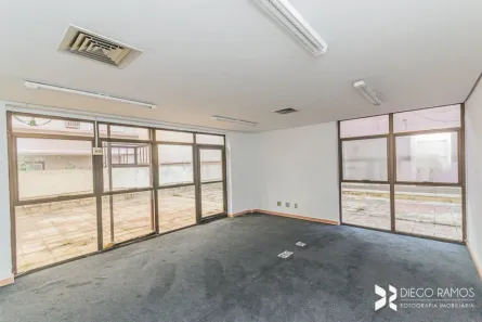 Sala Comercial para alugar, 50m² no Moinhos de Vento, Porto Alegre