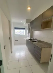 Apartamento com 2 Quartos para alugar, 64m² no Jardim Tupanci, Barueri
