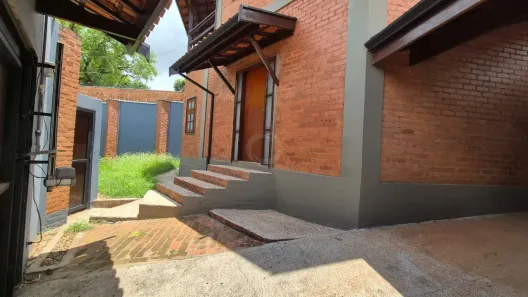 Casa com 3 Quartos para alugar, 146m² no Loteamento Santa Rosa, Piracicaba