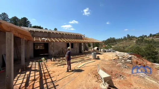Fazenda/Sítio com 3 Quartos à venda, 1000m² no , Mairinque
