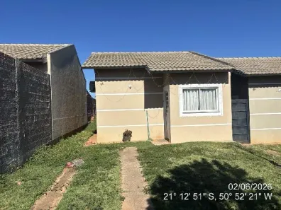 Casa com 2 Quartos à venda, 45m² no Jardim Alto Alegre, Valparaíso