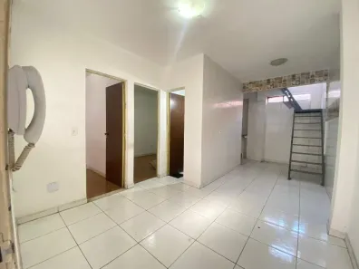 Casa com 3 Quartos para alugar, 100m² no Flávio Marques Lisboa (Barreiro), Belo Horizonte