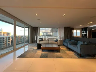 Apartamento com 3 Quartos à venda, 211m² no Panazzolo, Caxias do Sul