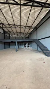 Galpão/Depósito/Armazém à venda, 440m² no Novo Mundo, Uberlândia