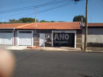 Casa com 3 Quartos à venda, 200m² no Jardim São Carlos 5, São Carlos