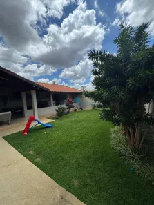 Casa com 3 Quartos à venda, 250m² no São José, Franca