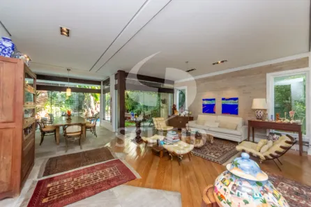 Casa com 4 Quartos à venda, 390m² no Jardim dos Estados, São Paulo