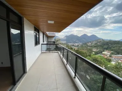 Cobertura com 3 Quartos à venda, 230m² no Braunes, Nova Friburgo