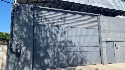 Galpão/Depósito/Armazém com 2 Quartos para alugar, 556m² no Parque Aurora, Campos dos Goytacazes