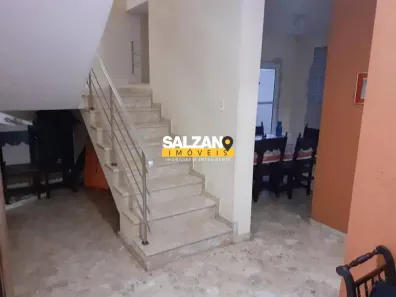 Sobrado com 3 Quartos para alugar, 170m² no Centro, Taubaté
