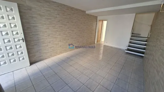 Sobrado com 2 Quartos para alugar, 90m² no Saúde, São Paulo
